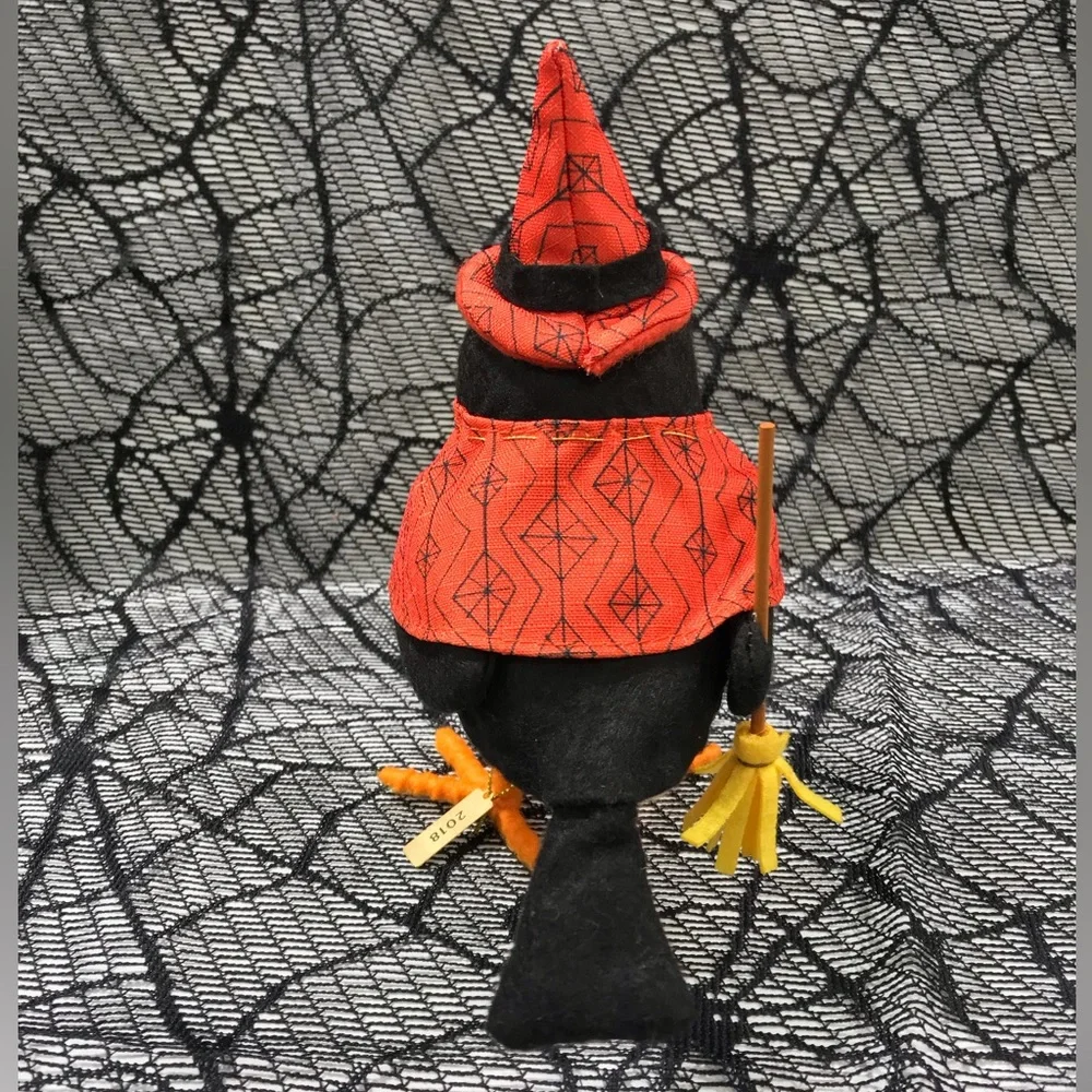 Target 2018 BREWSTER WITCH Hyde and Eek Halloween Bird